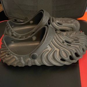 Crocs pollex Clog by Salehe Bembury Sasquatch